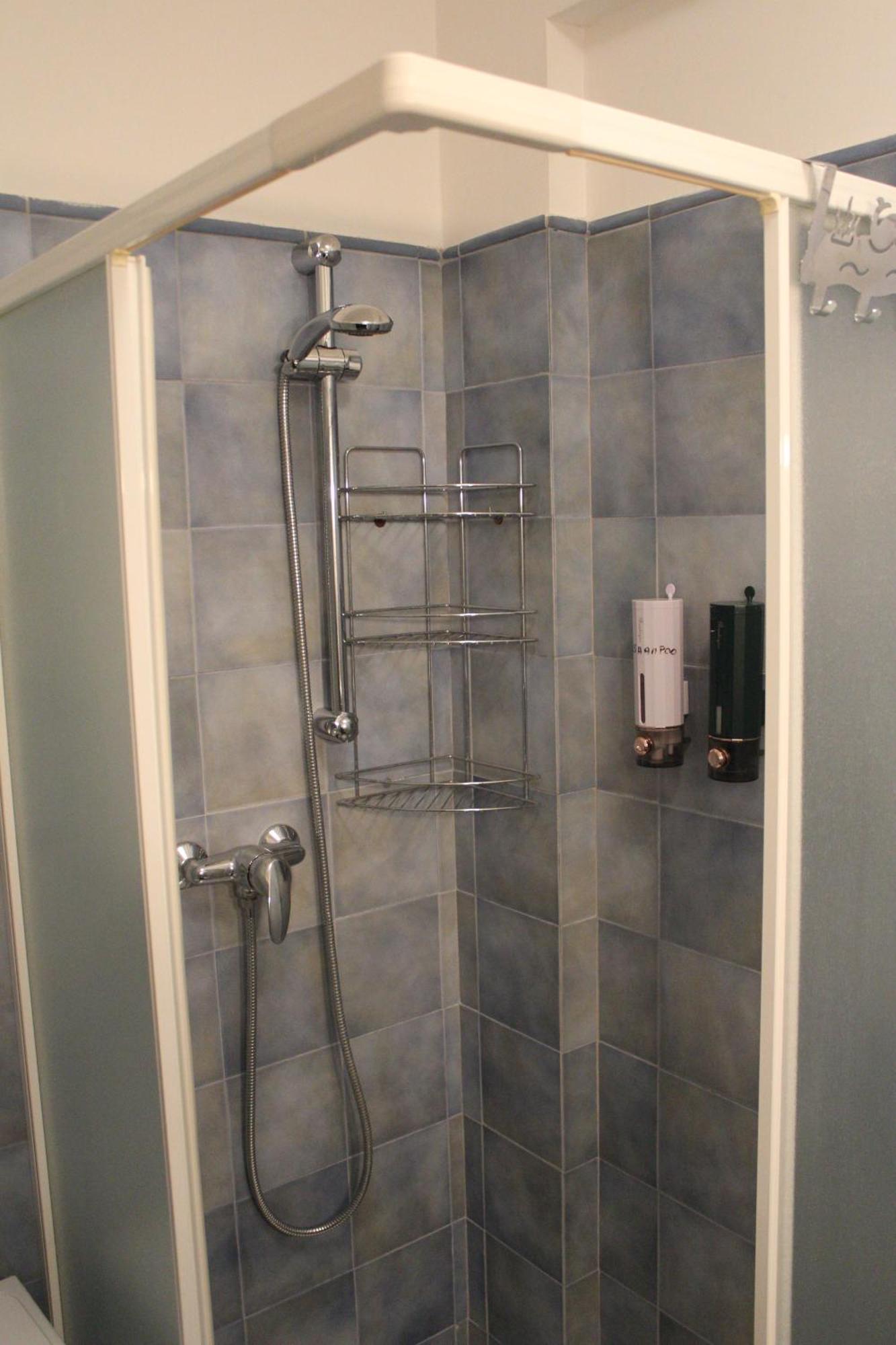 Appartement Casa Mira - Ampio, Fully Equipped E Zona Tranquilla à Trieste Extérieur photo
